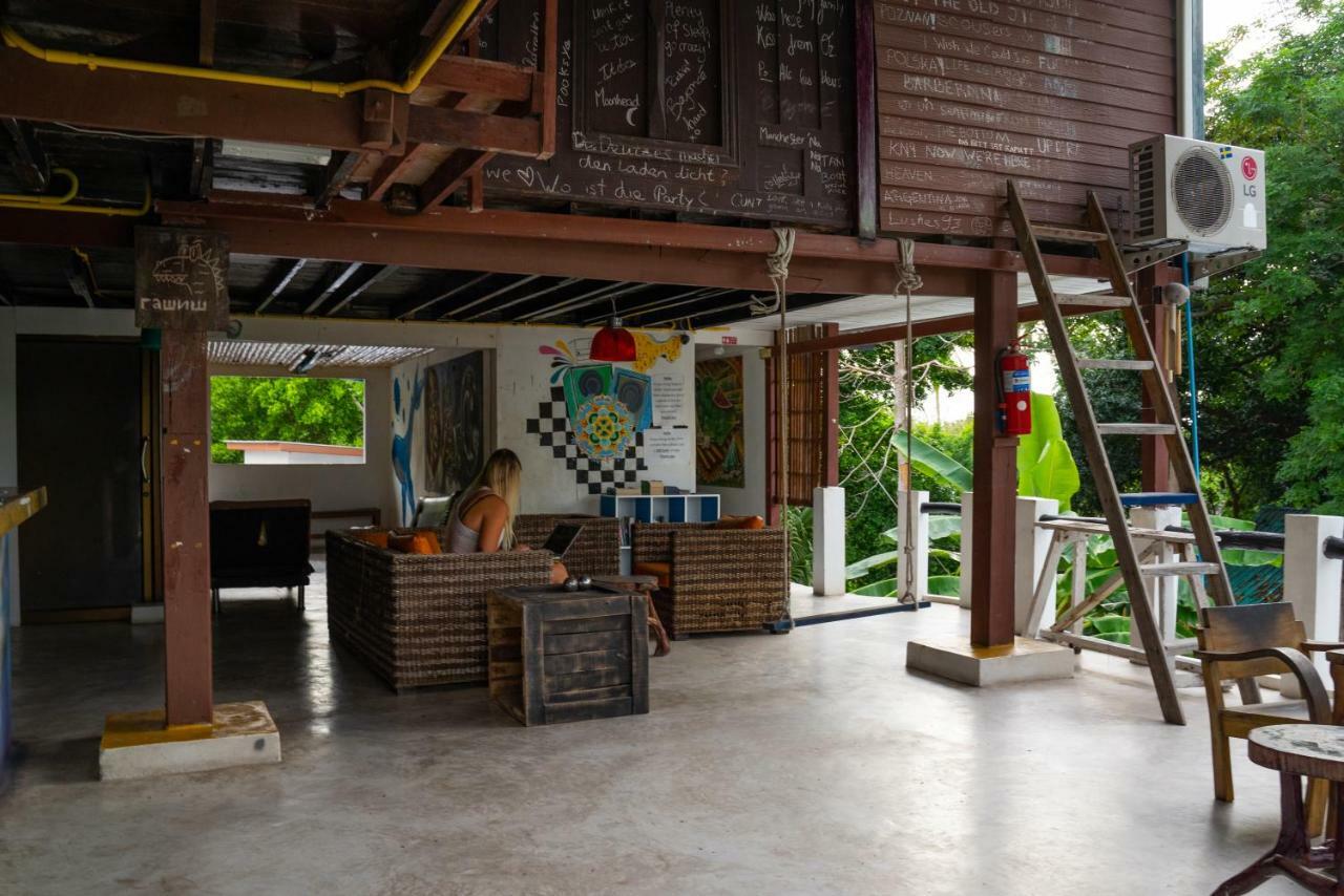 Moov Inn Garden Hostel Ко Тао Екстериор снимка